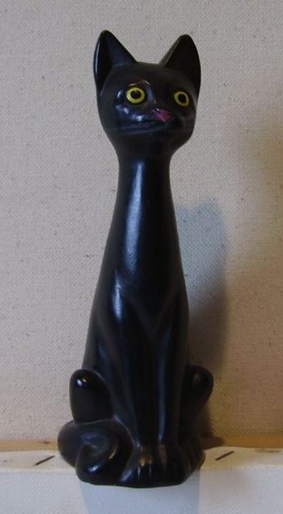 Tall cat made of chalkware